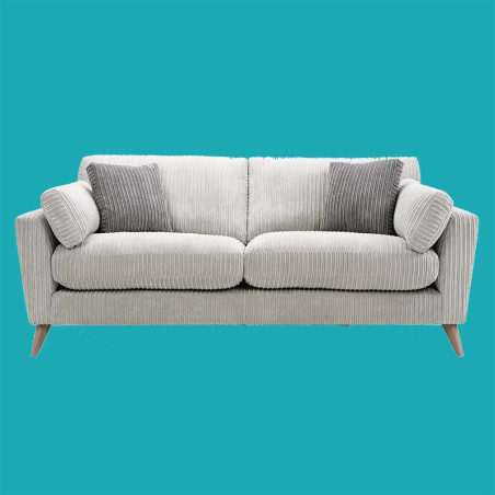 Cleaning and maintenance of your two-seater sofa in Guadeloupe