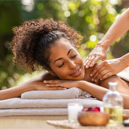 Baie Mahault – Un massage californien pour une pause détente absolue