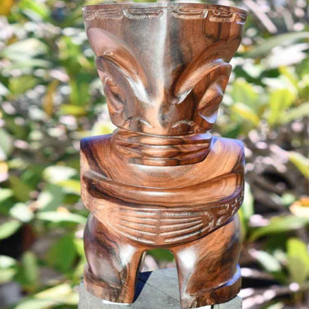 Marquesan tiki in Tou wood - 100% Polynesian craftsmanship I Ventanou