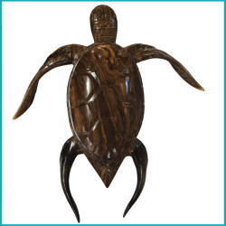 Wooden turtle. Authentic Polynesian crafts I Ventanou