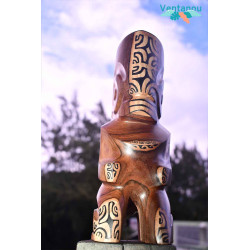 Artisanat Marquisien - Handmade wooden tiki - Polynesian art ventanou