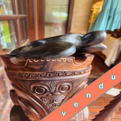 Polynesian Art Nuumite Turtle Sculpture | Ventanou