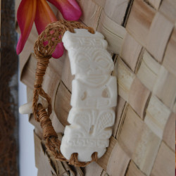 Tiki Bracelet – Moorea Handicraft in Bone and Coconut Fiber