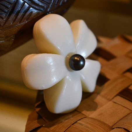 Tiare Flower Soap with Tahitian Pearl – Local Craft | Ventanou