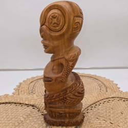 Tiki Warrior in Teak from Marquesas Islands – Unique Craft | Ventanou