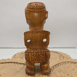 Tiki Warrior in Teak from Marquesas Islands – Unique Craft | Ventanou