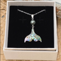 Whale Tail Necklace with Abalone & Tahitian Pearls | Ventanou