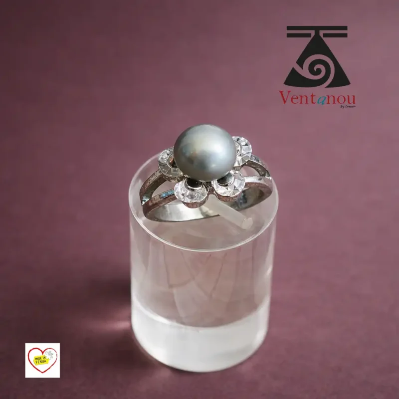 bague-fleur-tahitienne-avec-perle Bague fleur de tiare avec perle, bijou polynésien inspiré de Tahiti