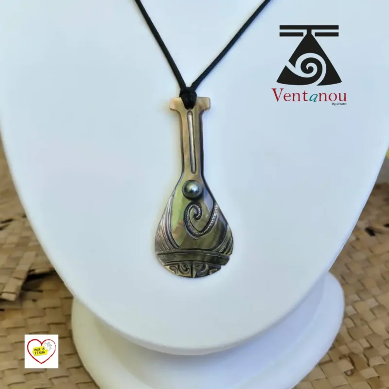 collier-homme-rame-en-nacre-et-perle-noire Collier Polynésien pour Homme en nacre et perle noire - Rame Va'a
