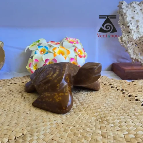 flower-tiki-stone-turtle-from-the-front Polynesian Turtle Sculpture Flower Stone
