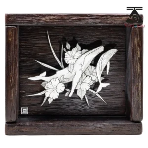 creation-artisanale-moorea-baleine-et-baleineau-hibiscus Polynesian artwork